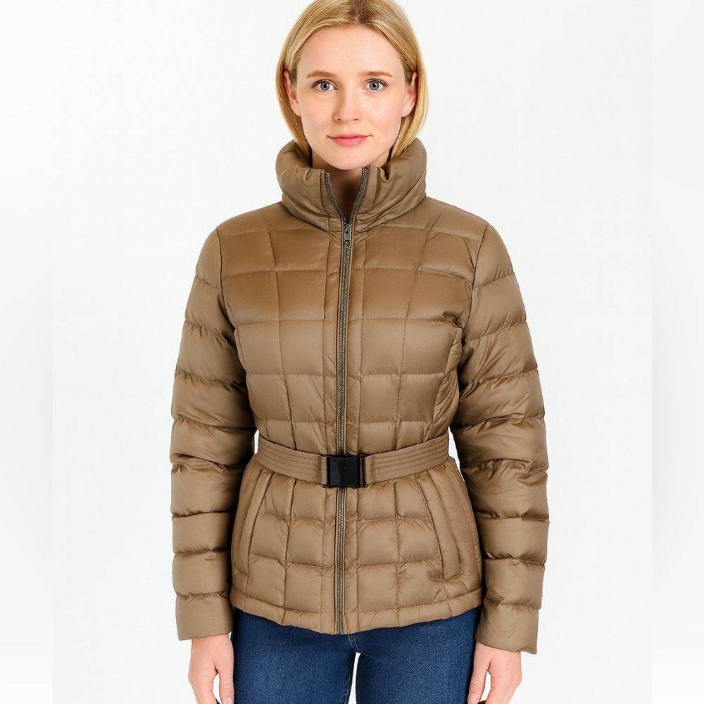 Cole Haan Light Weight puffer Down short Jacket Size Small